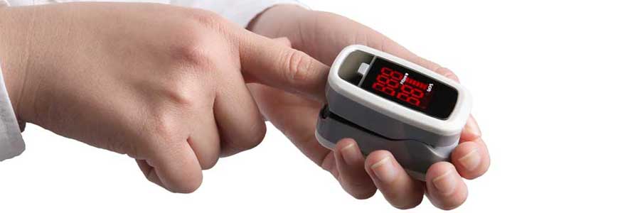 The Best Pulse Oximeters to Buy Online, According to a Pulmonologist