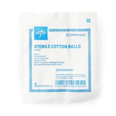 Medline Sterile Large Cotton Balls - DYND73032
