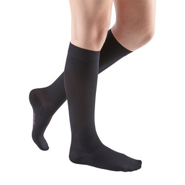Mediven Comfort Knee High 15-20 mmHg Compression Socks, Closed Toe, Petite