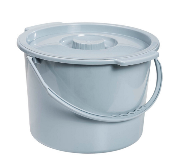 12 Quart With 2 Holders, Lid, and Handle