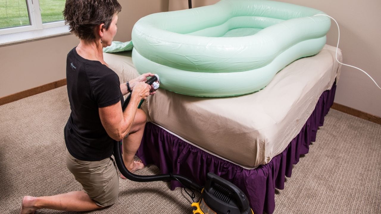 EZ-BATHE Setup Using Vacuum Pump to Inflate
