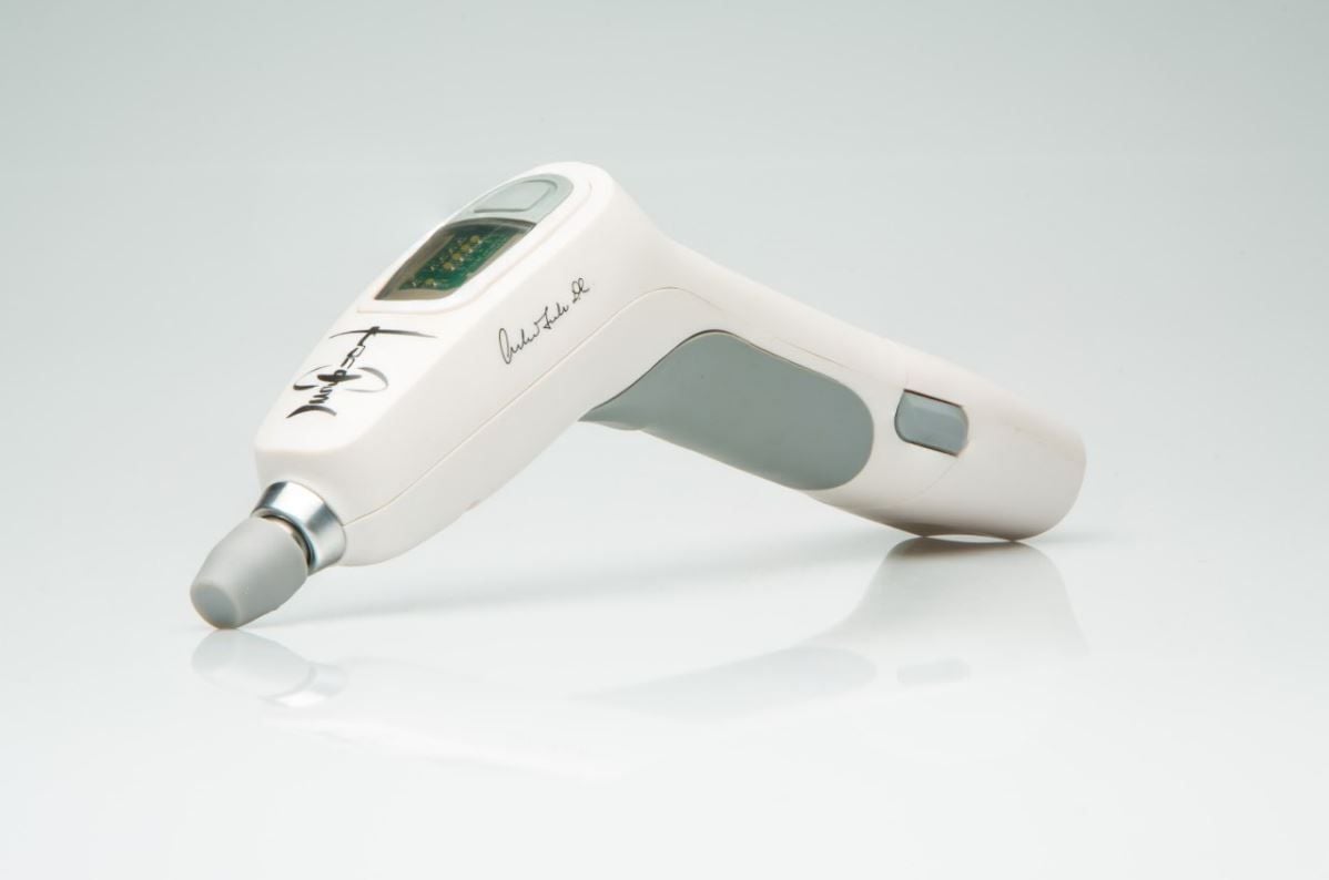 Image 1 of Activator V Electronic Chiropractic Instrument