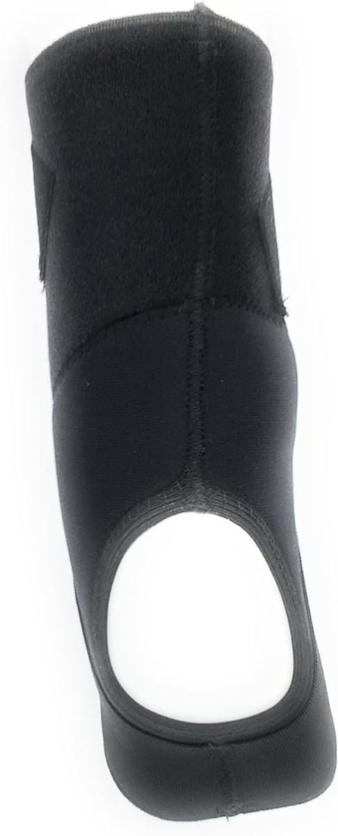 Open-Heel Brace Slips