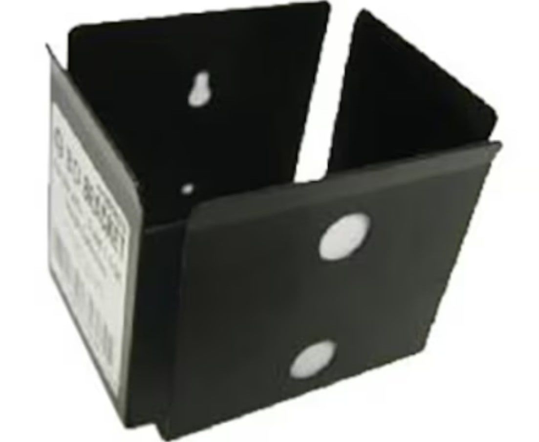 BD Sharps Container Small Cup Bracket - 305970