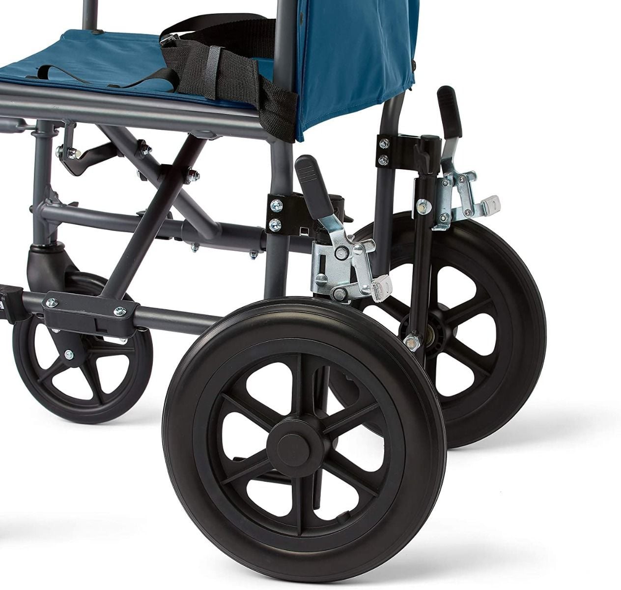 brakes and rear wheels detail image