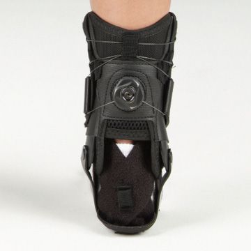 Image 3 of DeRoyal Element Sport Powered by The Boa Closure System