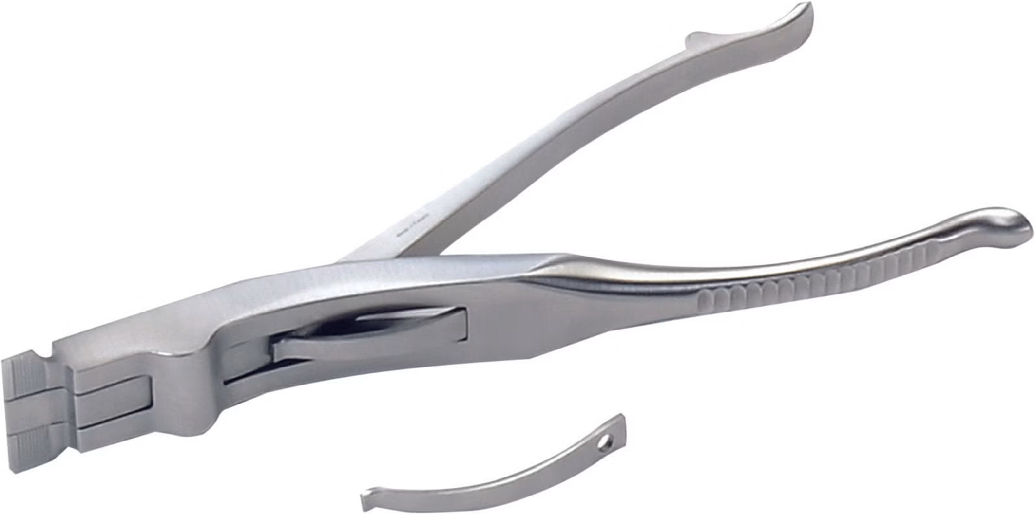 Cast Spreader Improved 3 Prong Flat Blades Outside Serrated