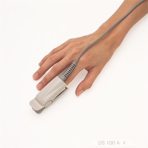Image 1 of OxiMax Finger Oximeter