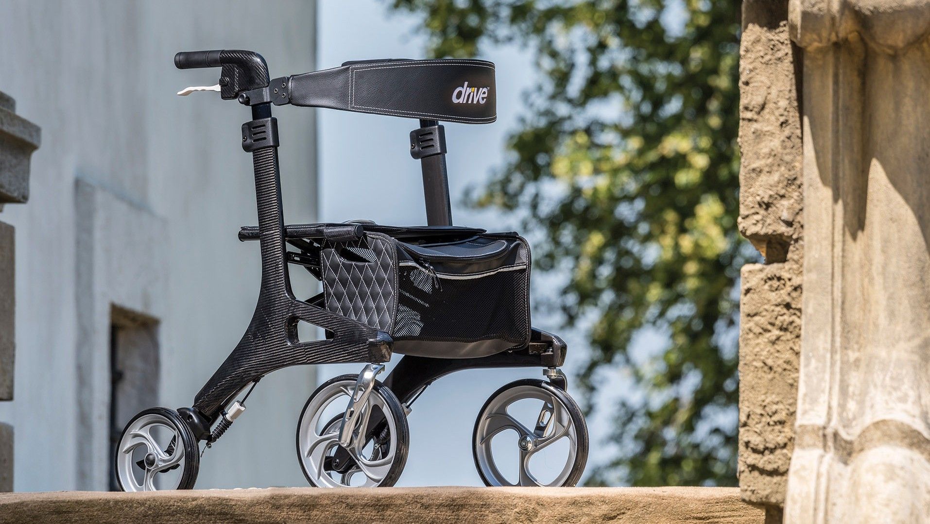 Image 7 of Nitro Elite CF Carbon Fiber Rollator