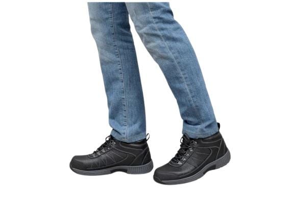 Black Boots in Use