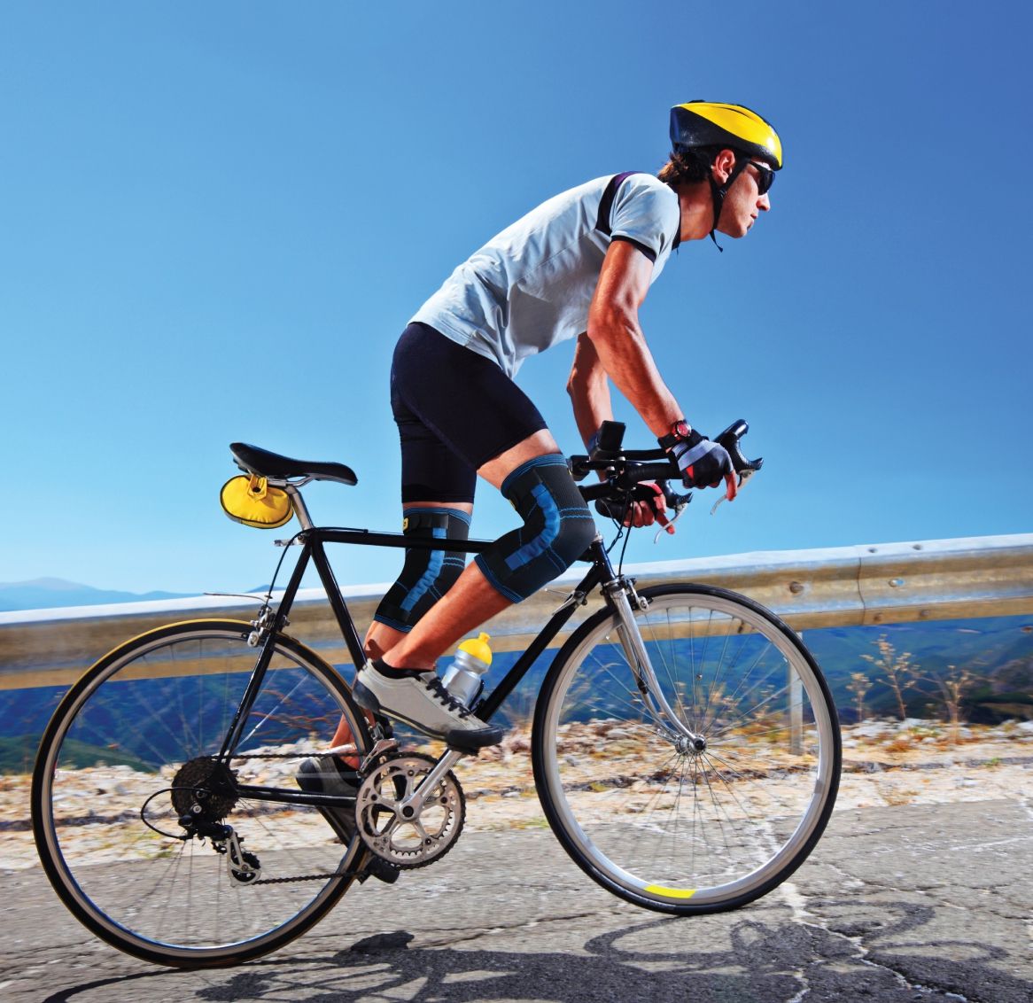 Image 10 of Pflexx Compression Knee Support Trainer