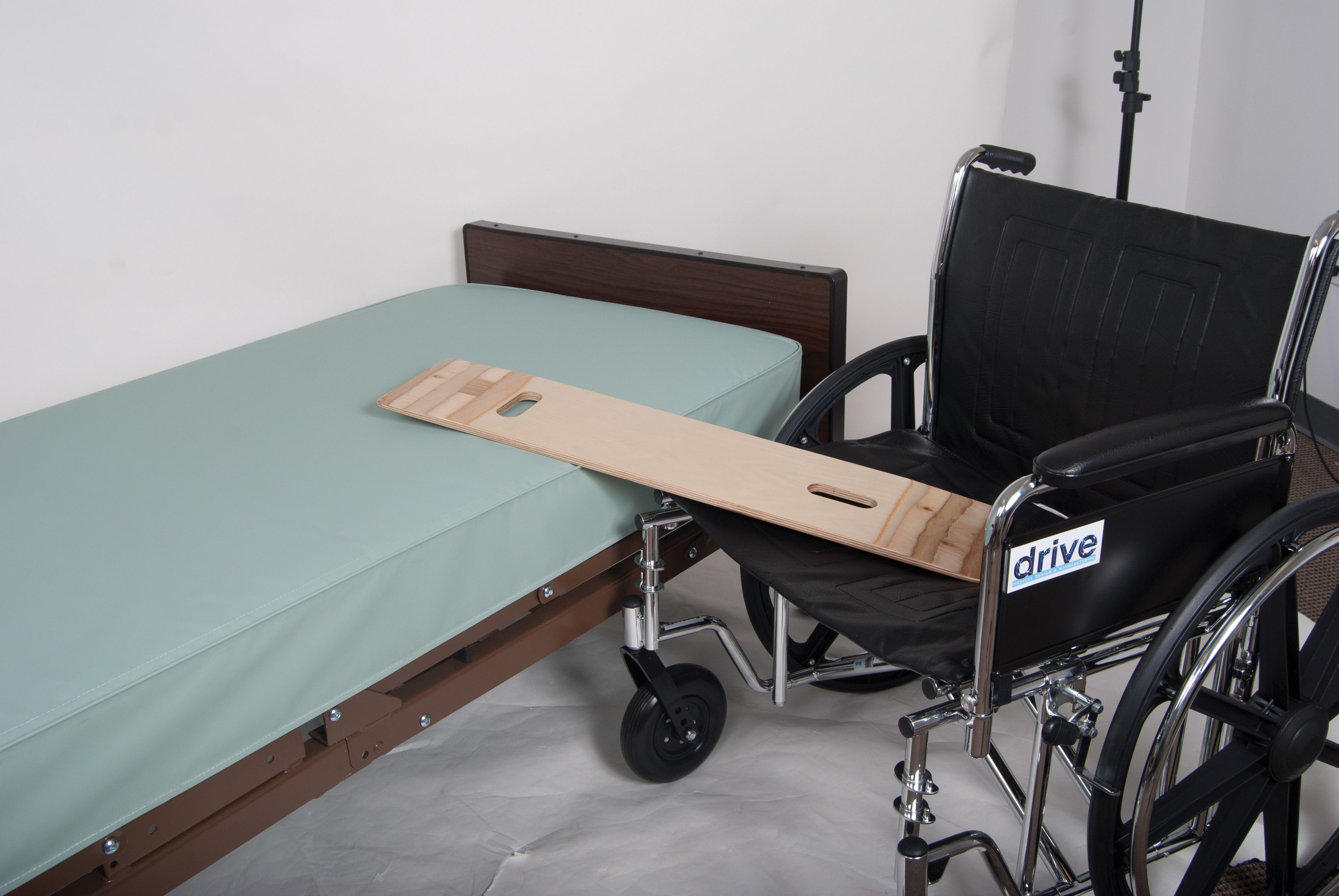 Bariatric Wood Transfer Board Application