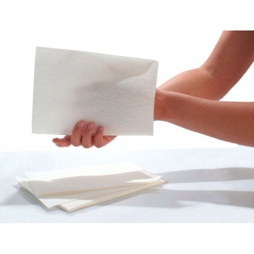 Seni Personal Care Gloves in action