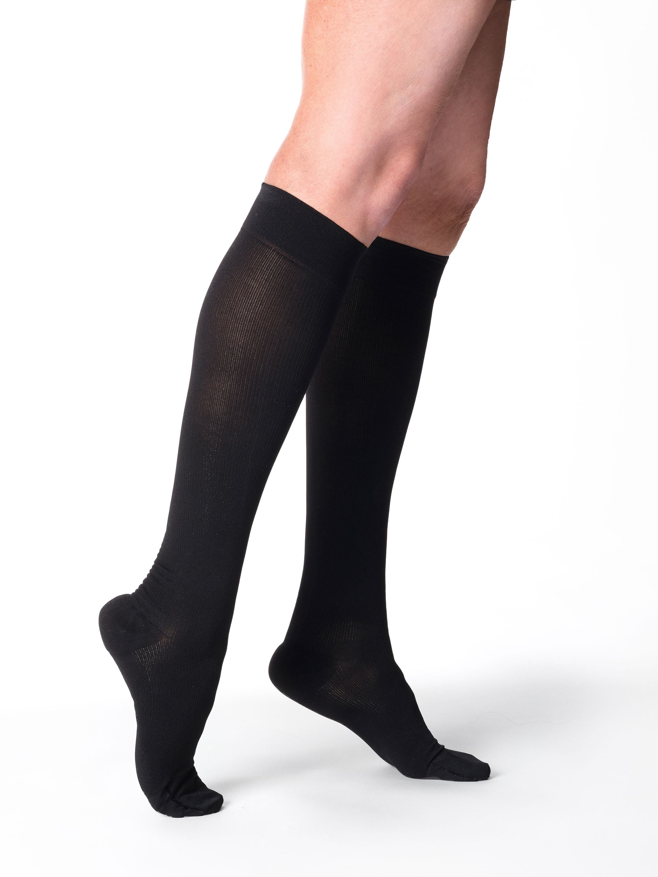Sigvaris 232C Cotton Series Women's Knee High Closed Toe 20-30 mmHg Compression Socks