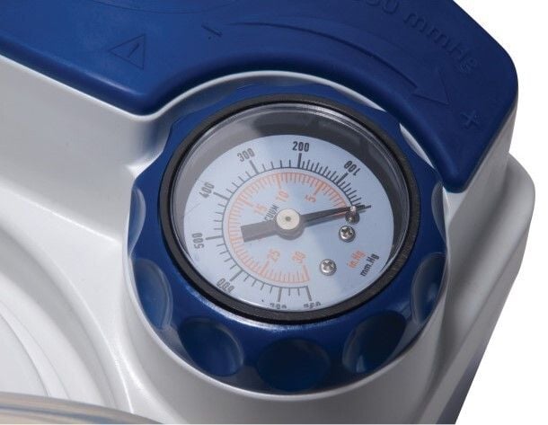 The vacuum pressure gauge of the Vacu-Aide QSU.