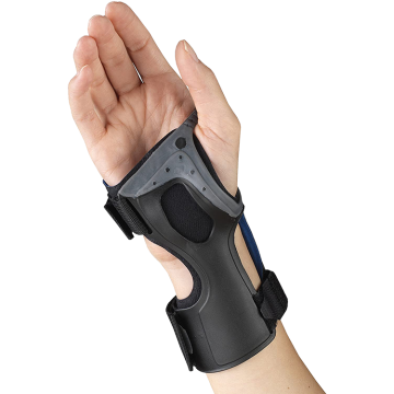 Low-Profile Wrist Brace