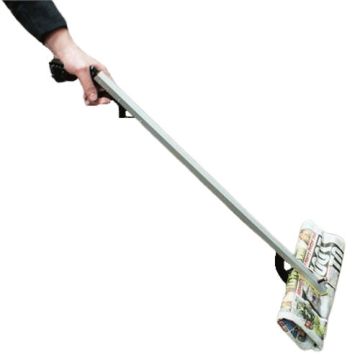 FabLife Non-Folding Open Jaw Reaching Aid In Use