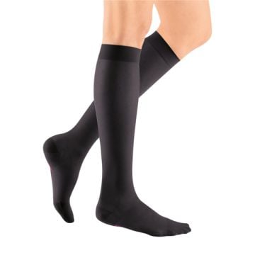 Mediven Sheer & Soft Knee High 30-40 mmHg Compression Socks, Closed Toe, Petite