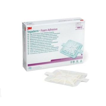 Tegaderm Foam Adhesive 90612 | Square - 5-5/8 x 5-5/8 Inch, Pad Size 4 x 4 Inch by 3M