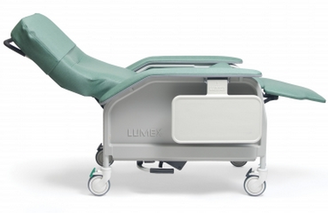 Lumex Deluxe Clinical Care Geri Chair Recliner with Tray ...