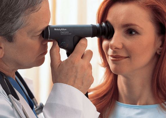 Welch Allyn Ophthalmoscope