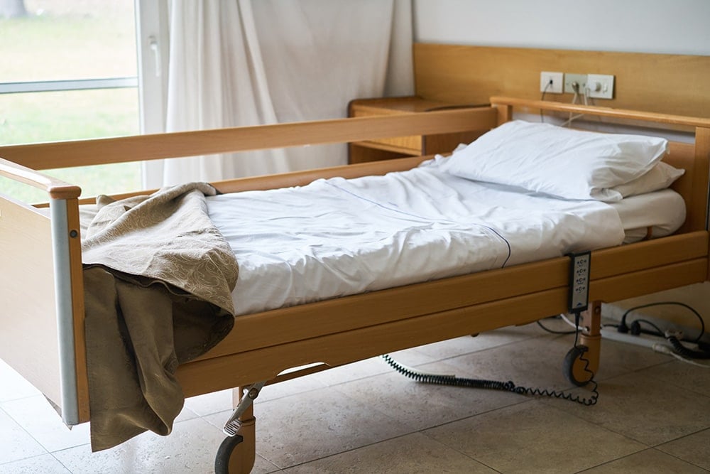 Hospital Bed With Foam Mattress